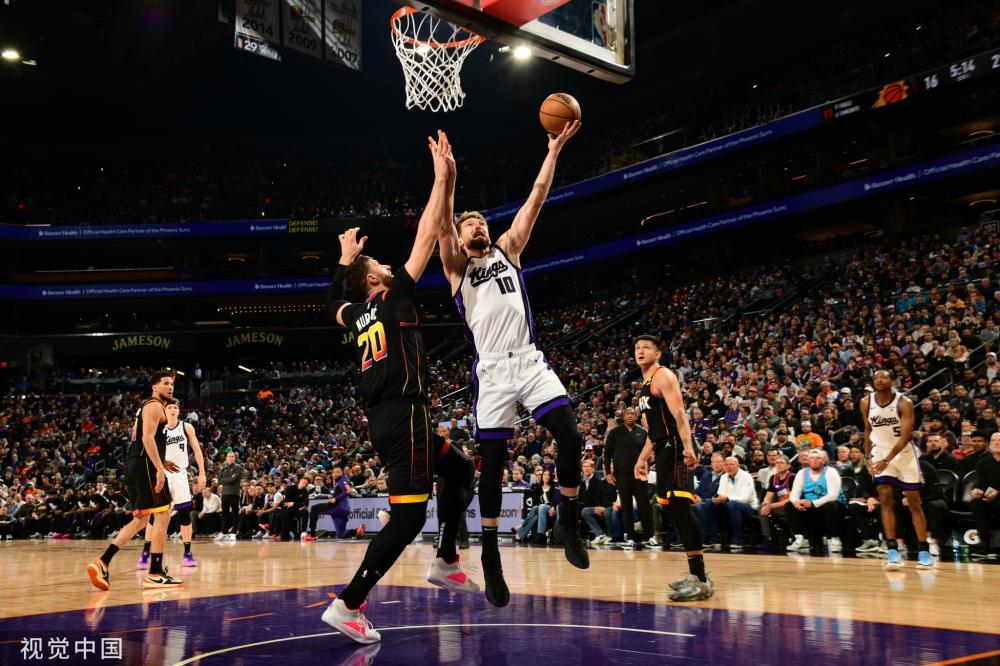 出局更是让 出局更是让