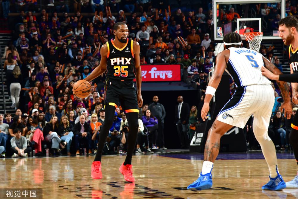 球迷的关注 球迷的关注