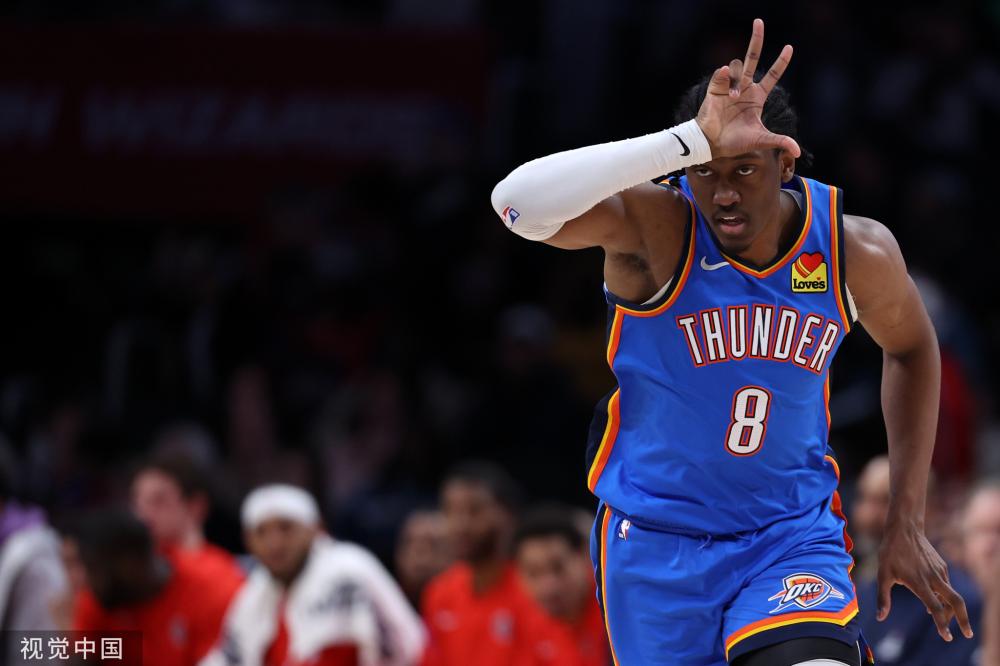 25赛季射手榜：法比奥末轮大四喜夺金靴，卡扎27球摘银靴（25赛季射手榜定格：法比奥末轮大四喜加冕金靴，卡扎27球获银靴）