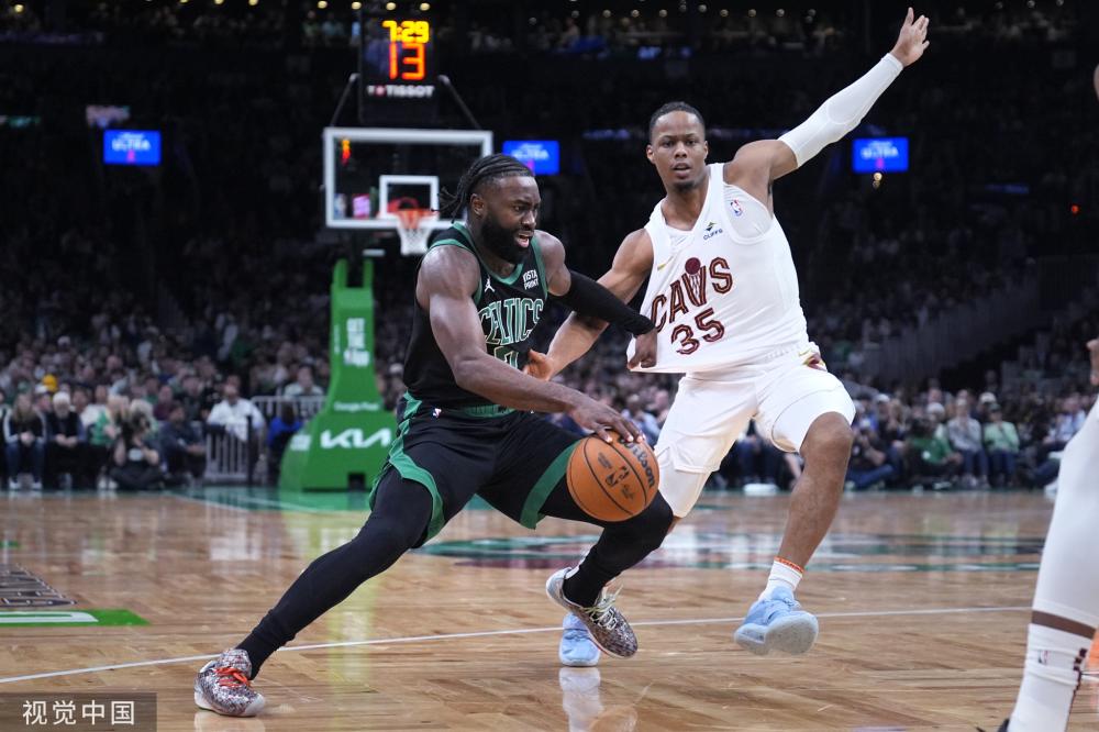 利物浦稍战优势或双杀巴黎 加时赛并非天方夜谭（利物浦略占上风有望再胜巴黎 加时大战并非不可能）